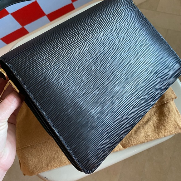 Louis Vuitton Sac Friedland Black and Green Epi Leather - Picture 4 of 15